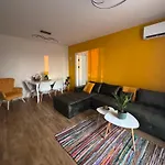 Sinemorets Blue Apartment