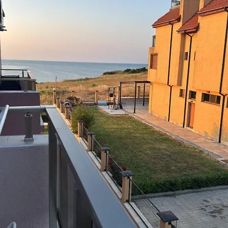 Lägenhet Sinemorets Blue